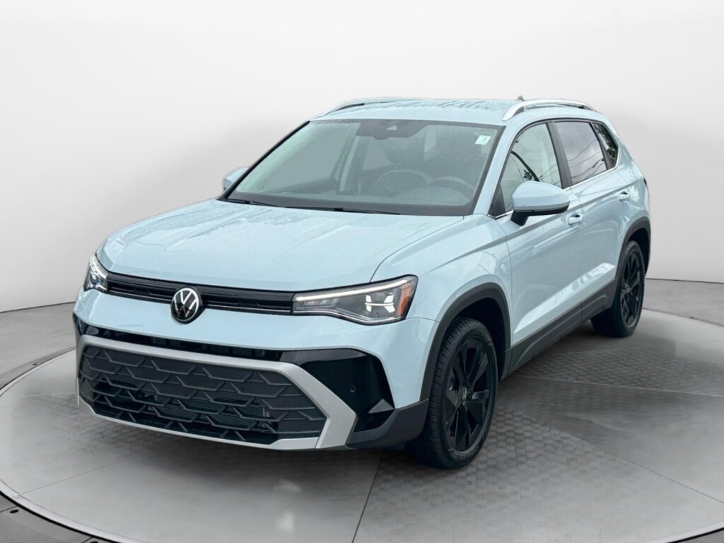 New 2026 Volkswagen Taos 1.5T SE SUV