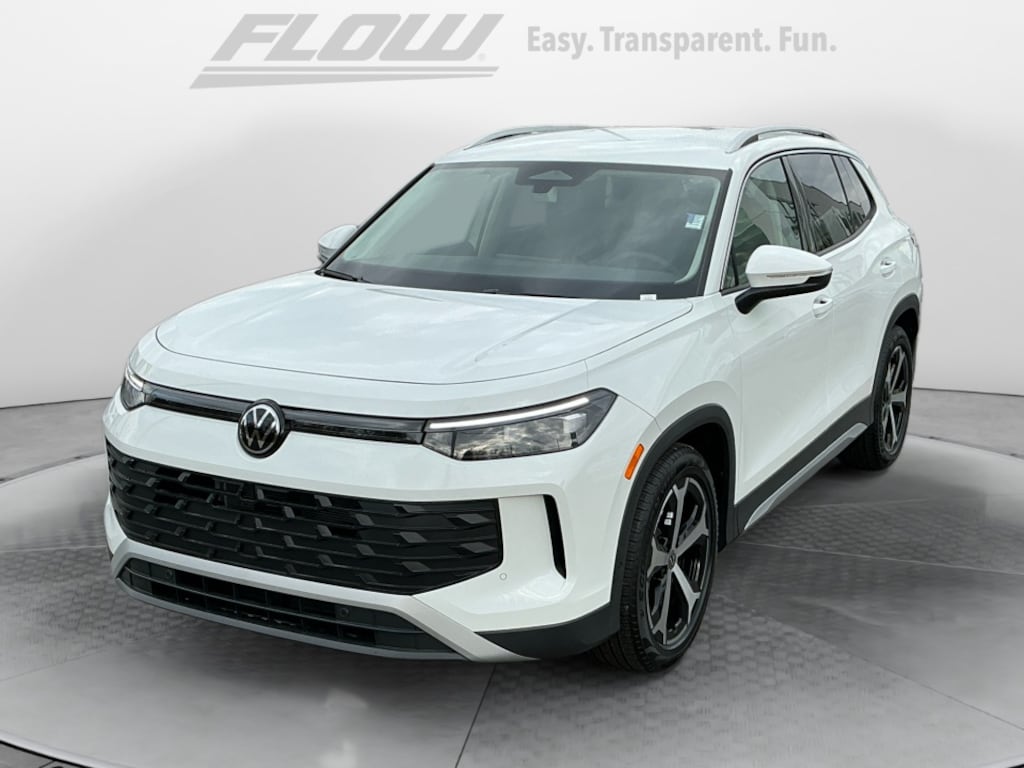 New 2026 Volkswagen Tiguan 2.0T SE SUV