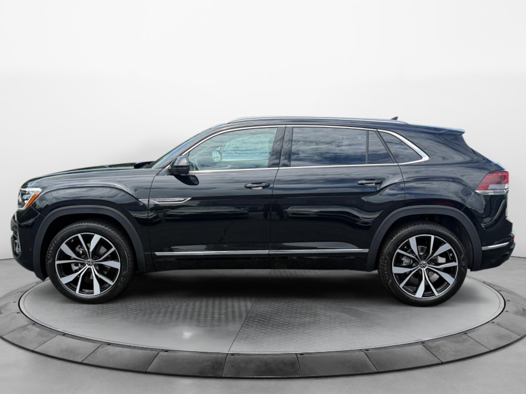 New 2026 Volkswagen Atlas Cross Sport SEL Premium R-Line SUV