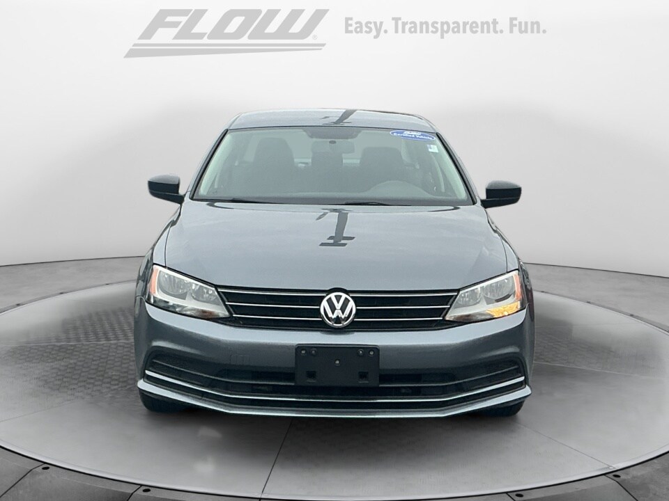 2015 Volkswagen Jetta 1.8T SE photo 2