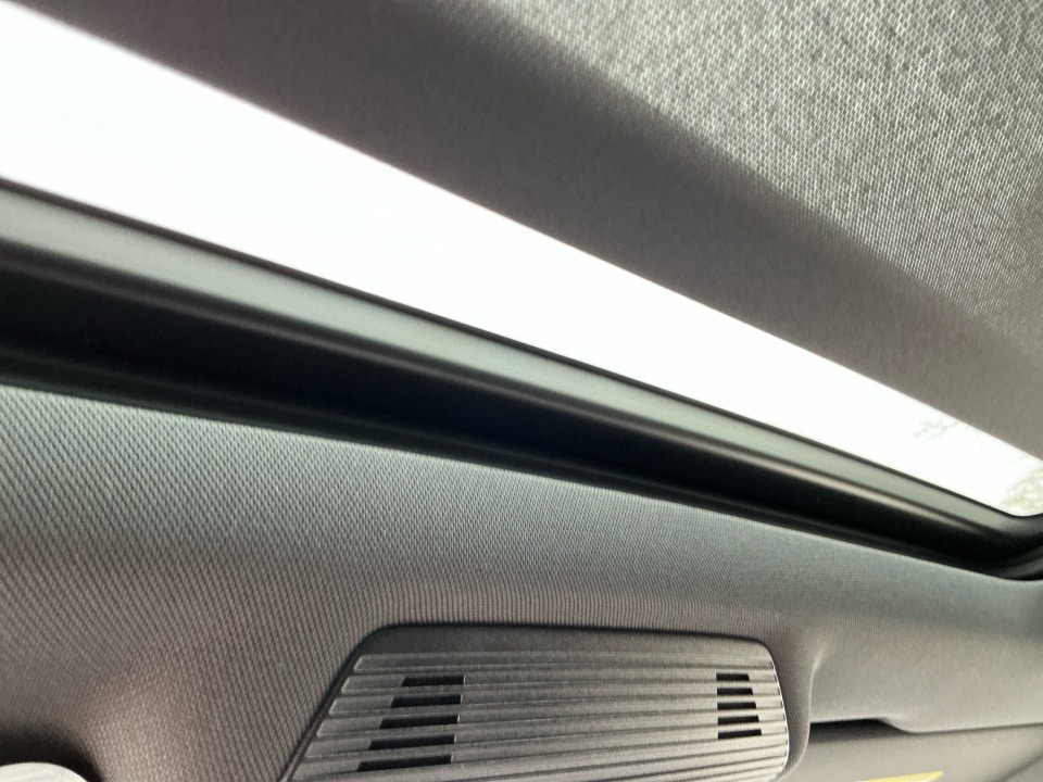 2026 Volkswagen Tiguan SE R-LINE BLACK - Photo 20