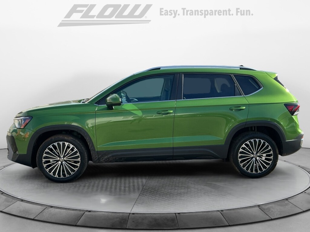 New 2026 Volkswagen Taos 1.5T SE SUV