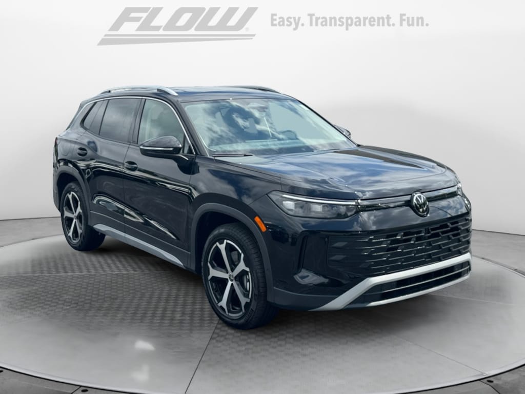 New 2026 Volkswagen Tiguan SE SUV