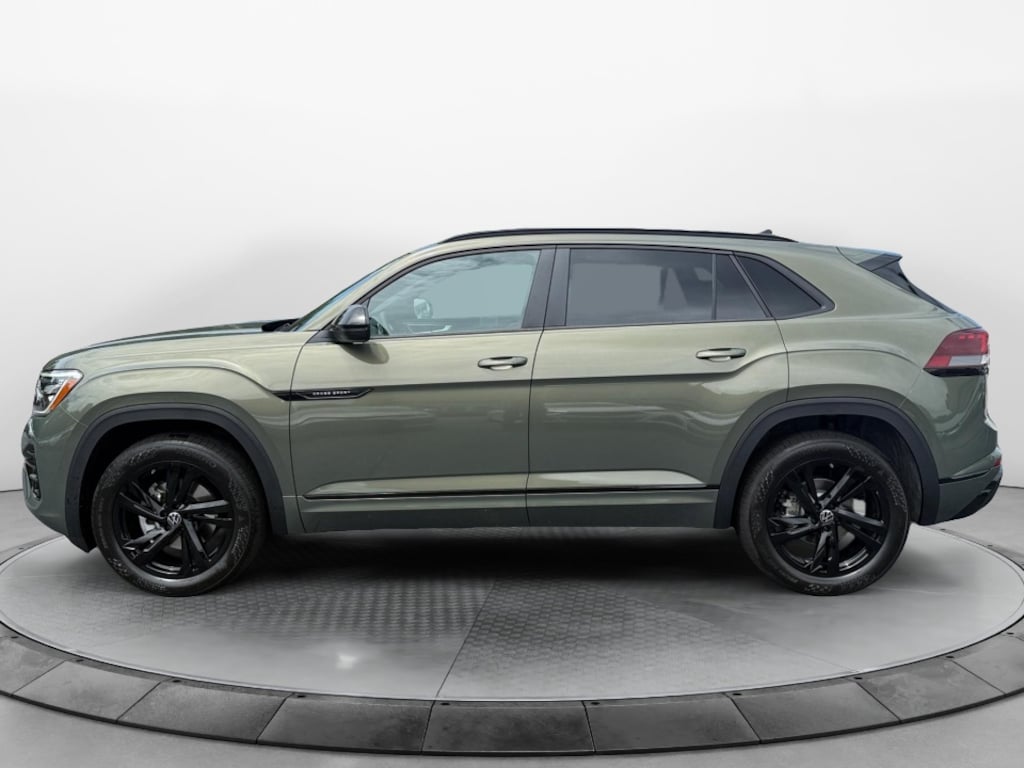 New 2026 Volkswagen Atlas Cross Sport SEL R-Line Black SUV