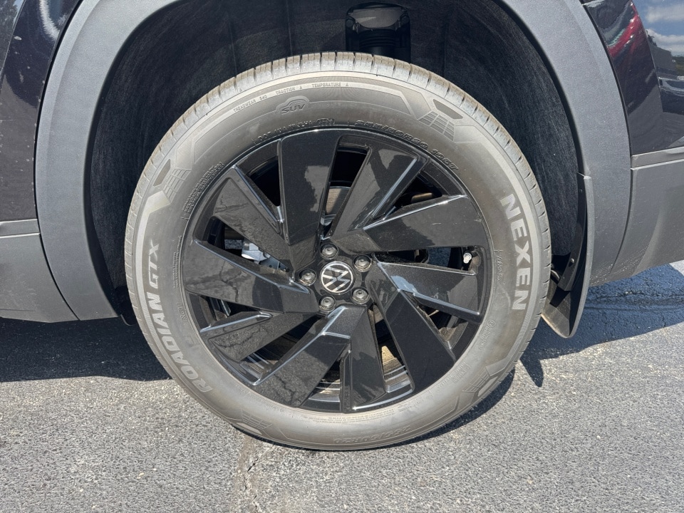 2026 Volkswagen Atlas SE w/Tech - Photo 22