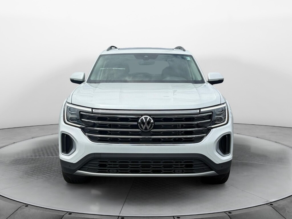 New 2026 Volkswagen Atlas SE w/Technology SUV