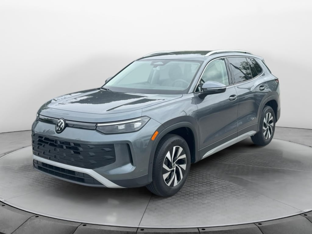 New 2026 Volkswagen Tiguan S SUV