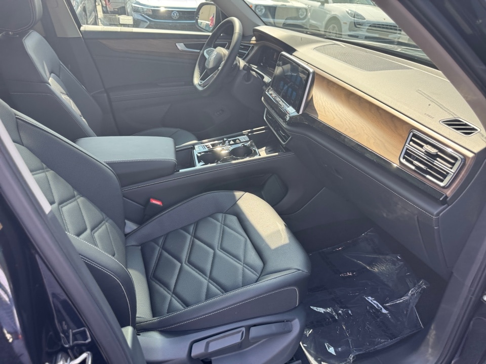 2026 Volkswagen Atlas SE w/Tech - Photo 28
