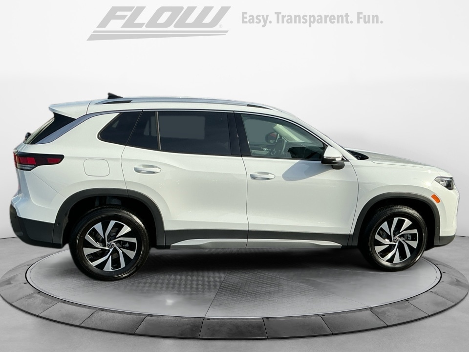 2026 Volkswagen Tiguan S - Photo 8