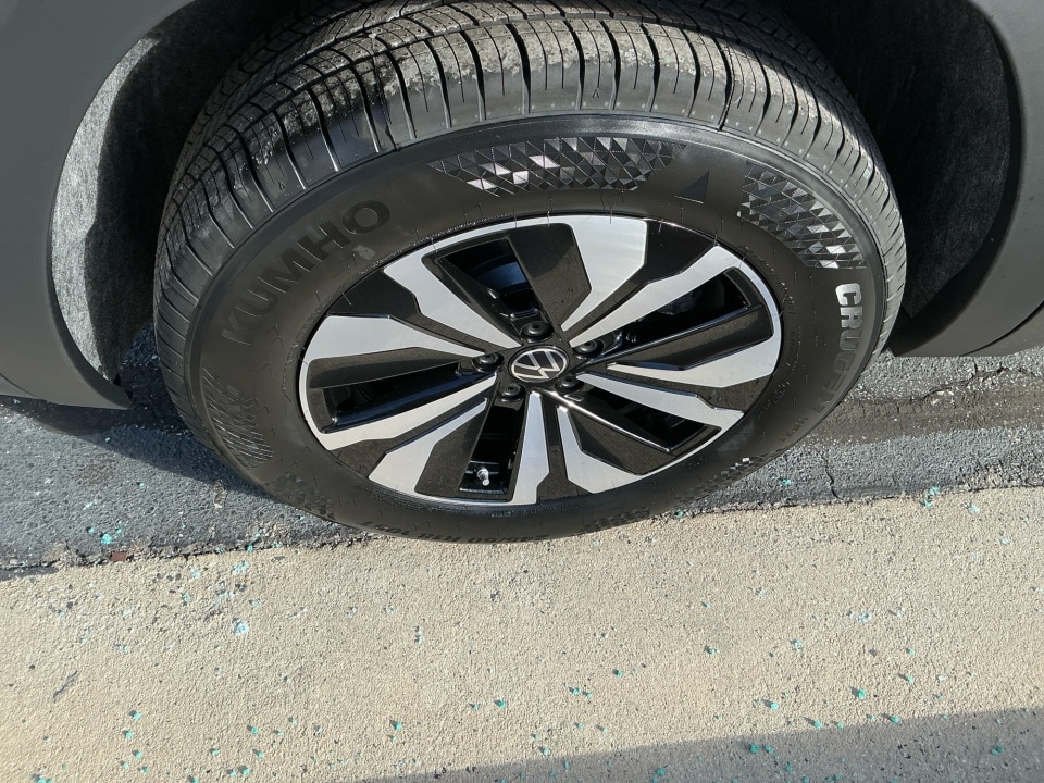 2026 Volkswagen Atlas SE - Photo 22