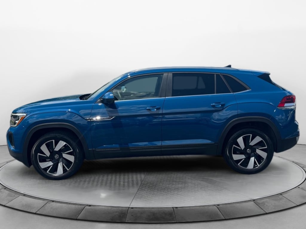 New 2026 Volkswagen Atlas Cross Sport SE w/Technology SUV