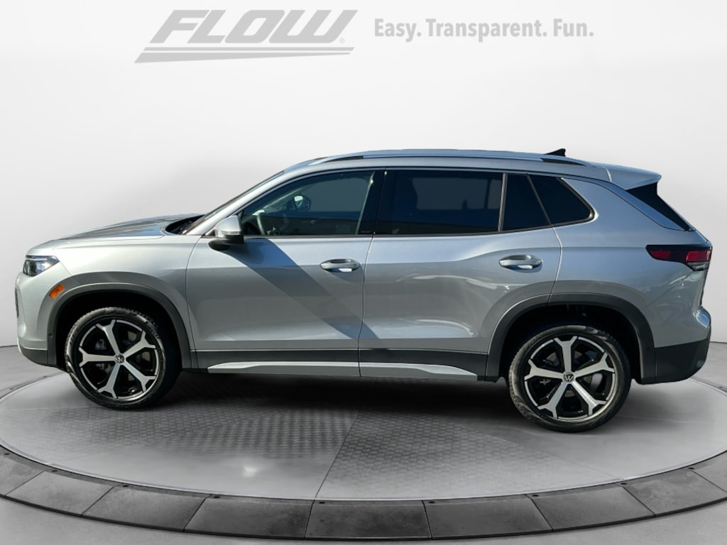 New 2026 Volkswagen Tiguan SE SUV