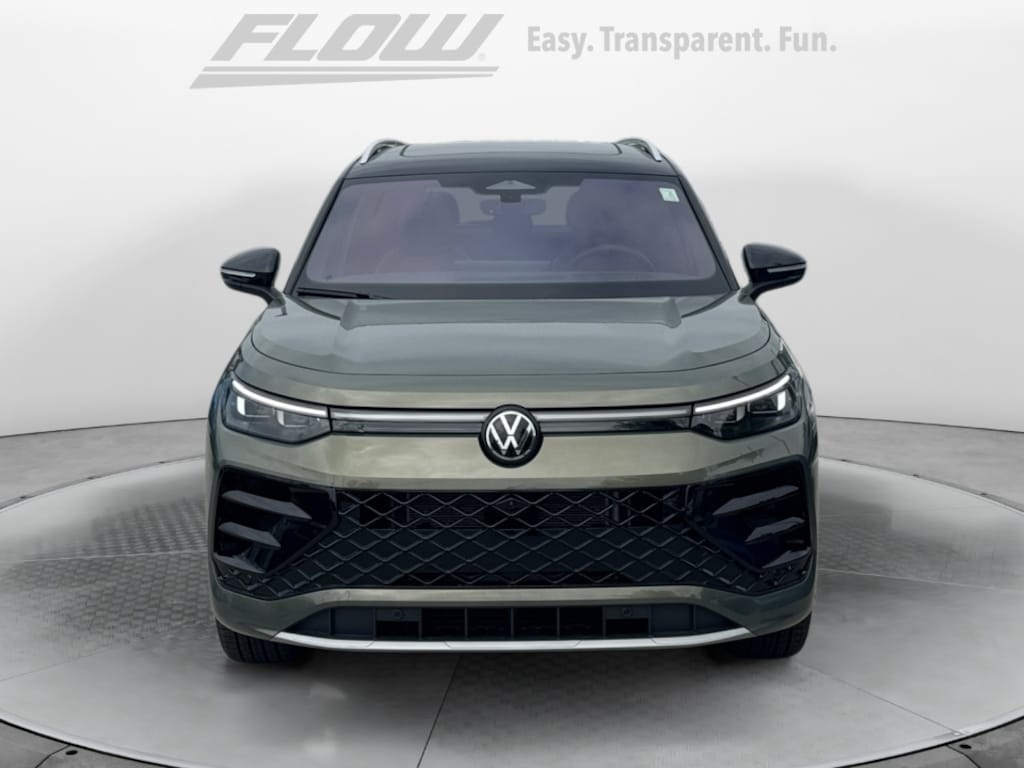 New 2026 Volkswagen Tiguan SEL R-Line Turbo SUV