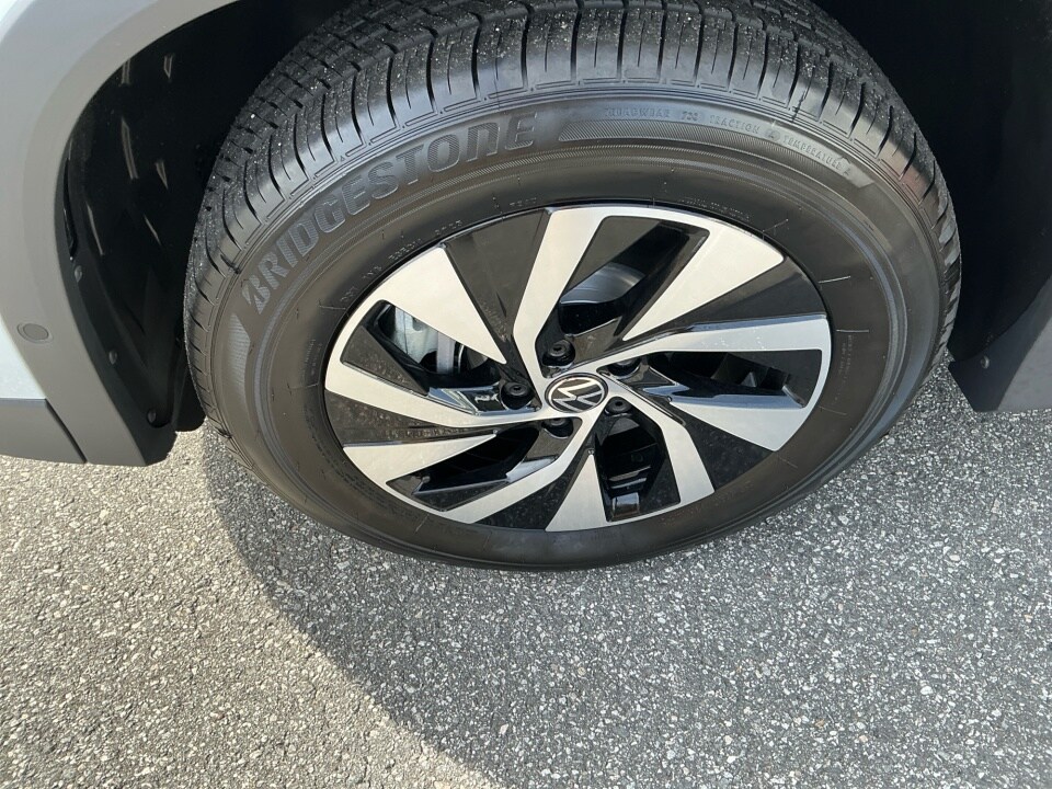 2026 Volkswagen Tiguan S - Photo 26