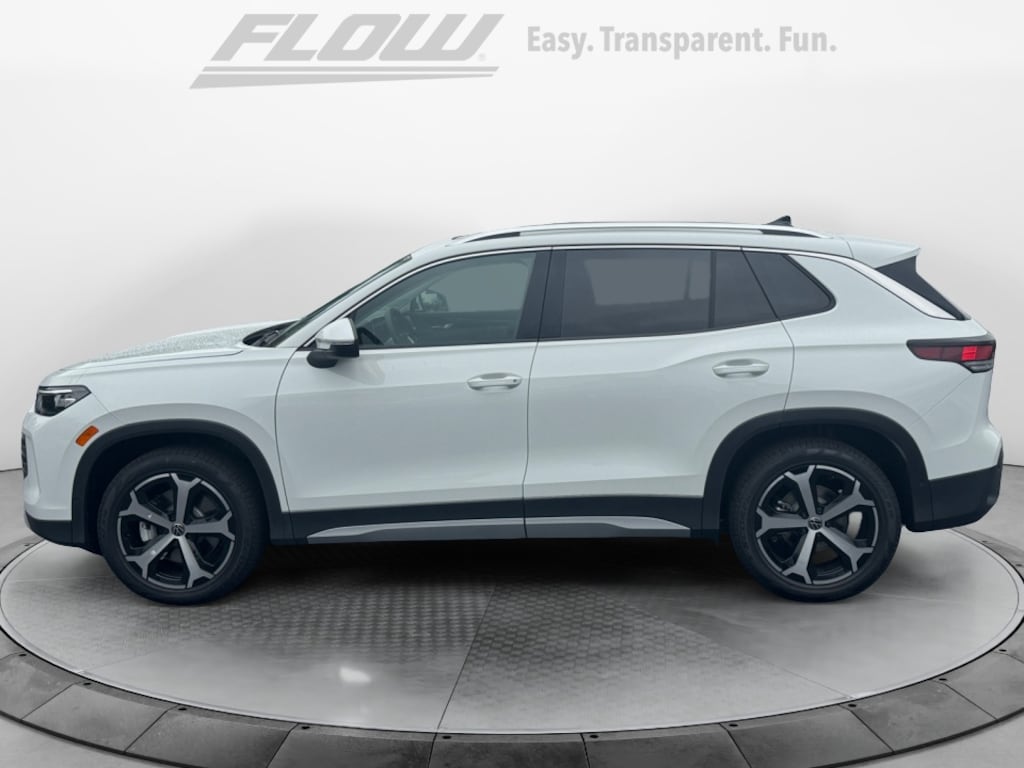 New 2026 Volkswagen Tiguan SE SUV