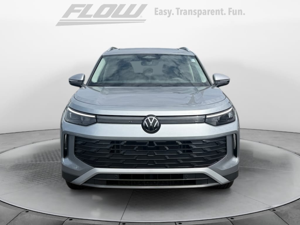 New 2026 Volkswagen Tiguan 2.0T SE SUV