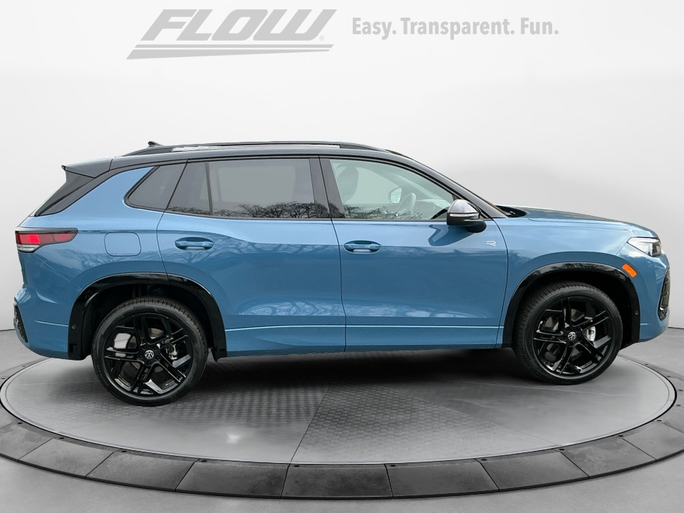 2026 Volkswagen Tiguan SE R-LINE BLACK - Photo 8