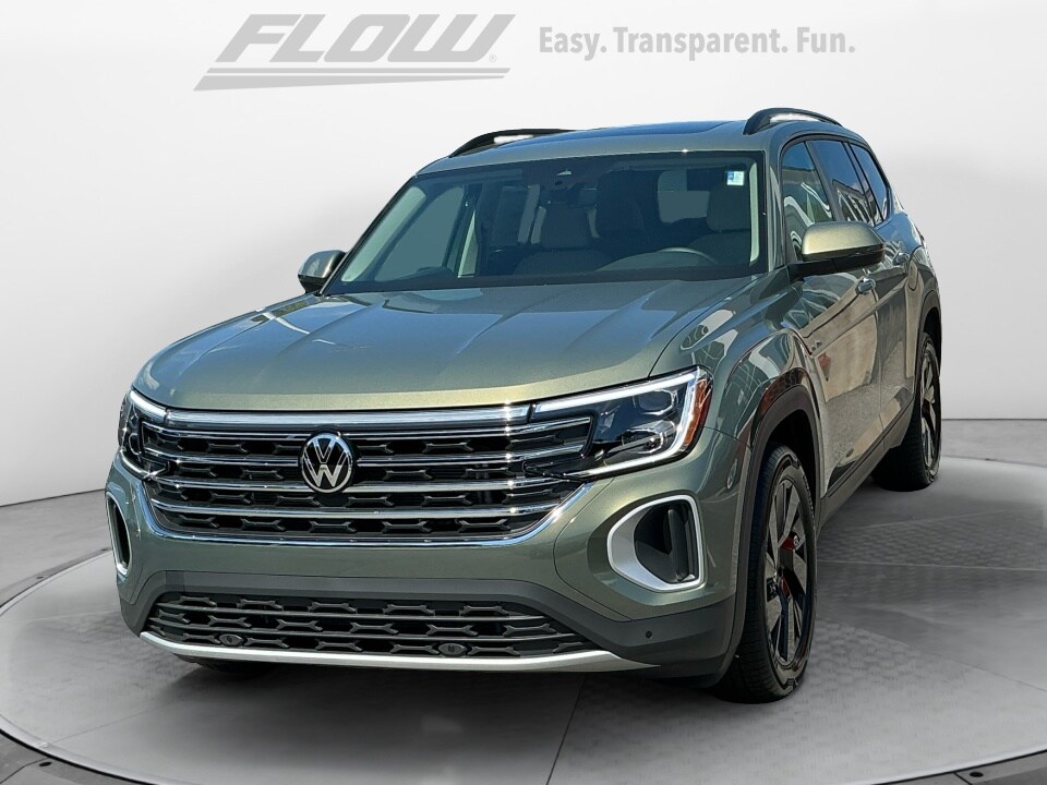 2026 Volkswagen Atlas SE Technology photo 3