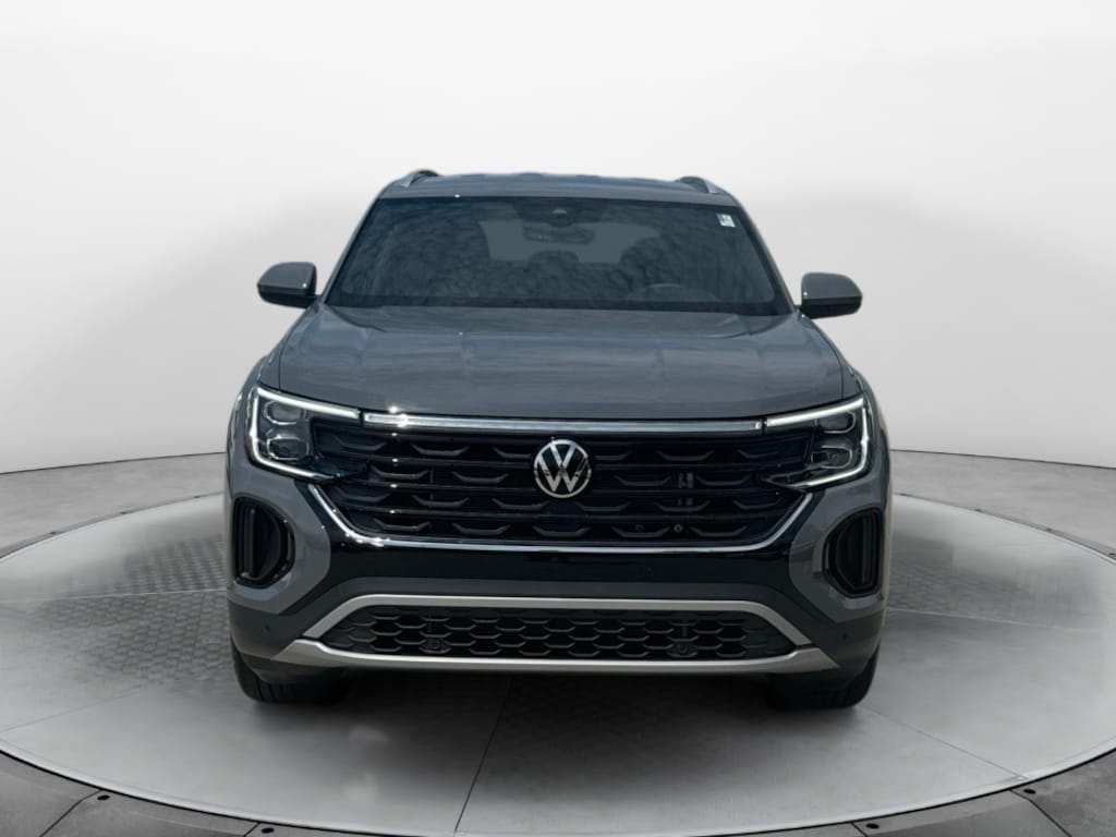 New 2026 Volkswagen Atlas Cross Sport SE w/Technology SUV