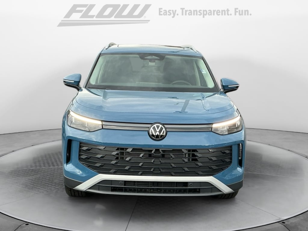 New 2026 Volkswagen Tiguan 2.0T SE SUV