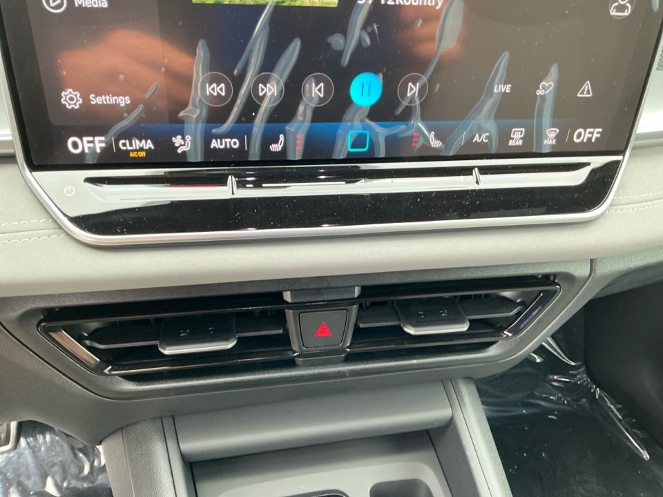 2026 Volkswagen Tiguan SE R-LINE BLACK - Photo 17