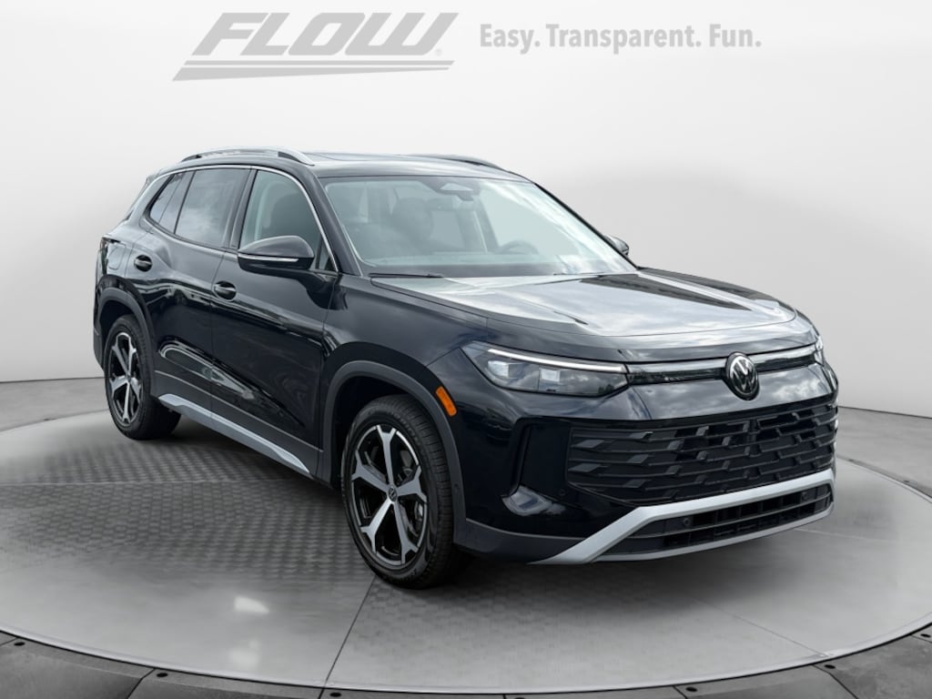 New 2026 Volkswagen Tiguan SE SUV