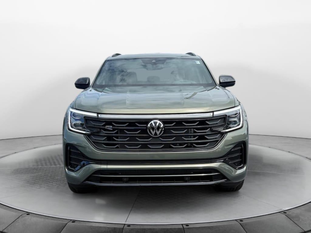 New 2026 Volkswagen Atlas Cross Sport SEL R-Line Black SUV