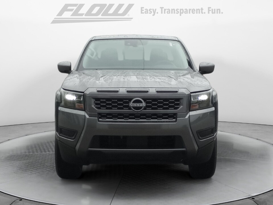2026 Nissan Frontier Crew Cab SV photo 2