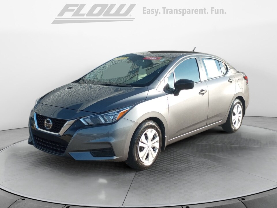 2022 Nissan Versa 1.6 S photo 3
