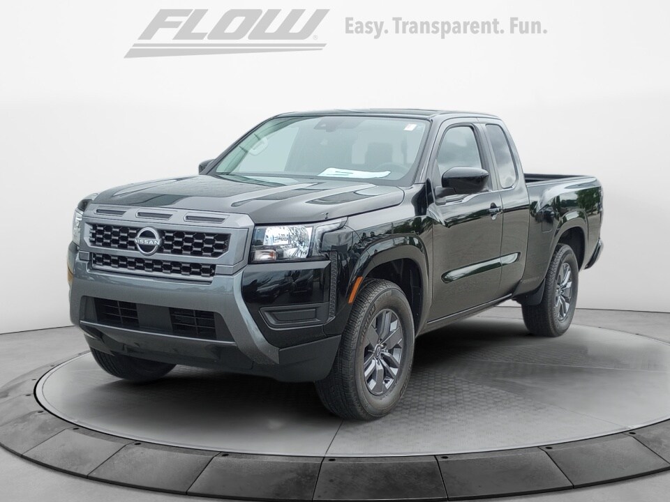 2025 Nissan Frontier King Cab SV photo 3