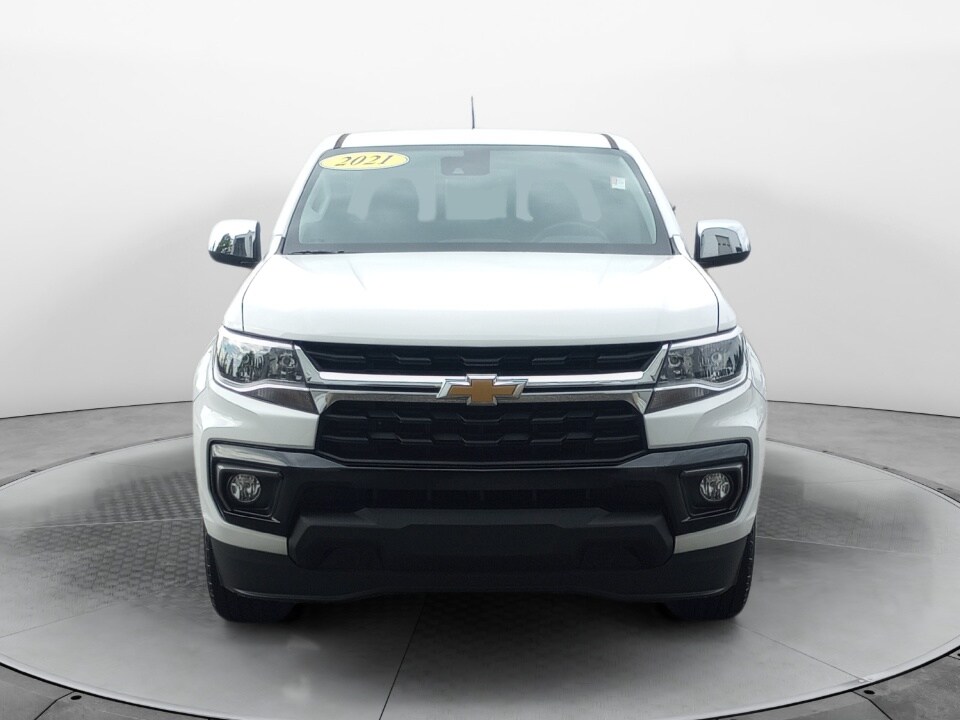 2021 Chevrolet Colorado LT photo 2