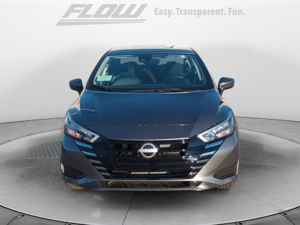 New 2025 Nissan Versa 1.6 SV Sedan