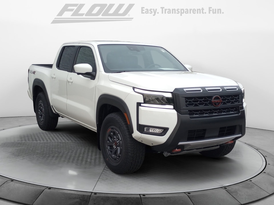 2026 Nissan Frontier PRO-4X's photo