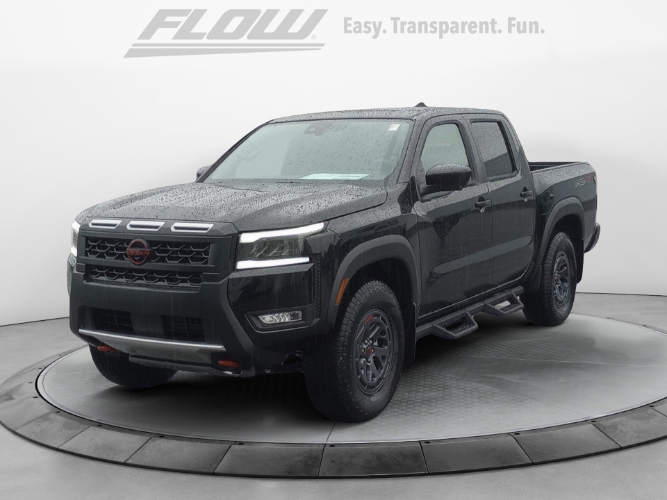 2026 Nissan Frontier Crew Cab PRO-4X photo 3