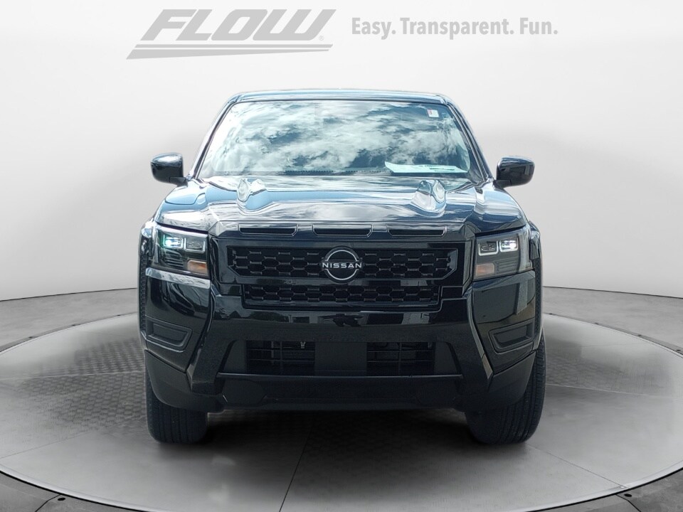 2026 Nissan Frontier Crew Cab SV photo 2