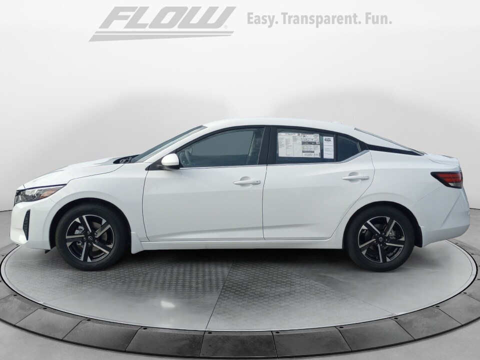 2025 Nissan Sentra SV photo 4