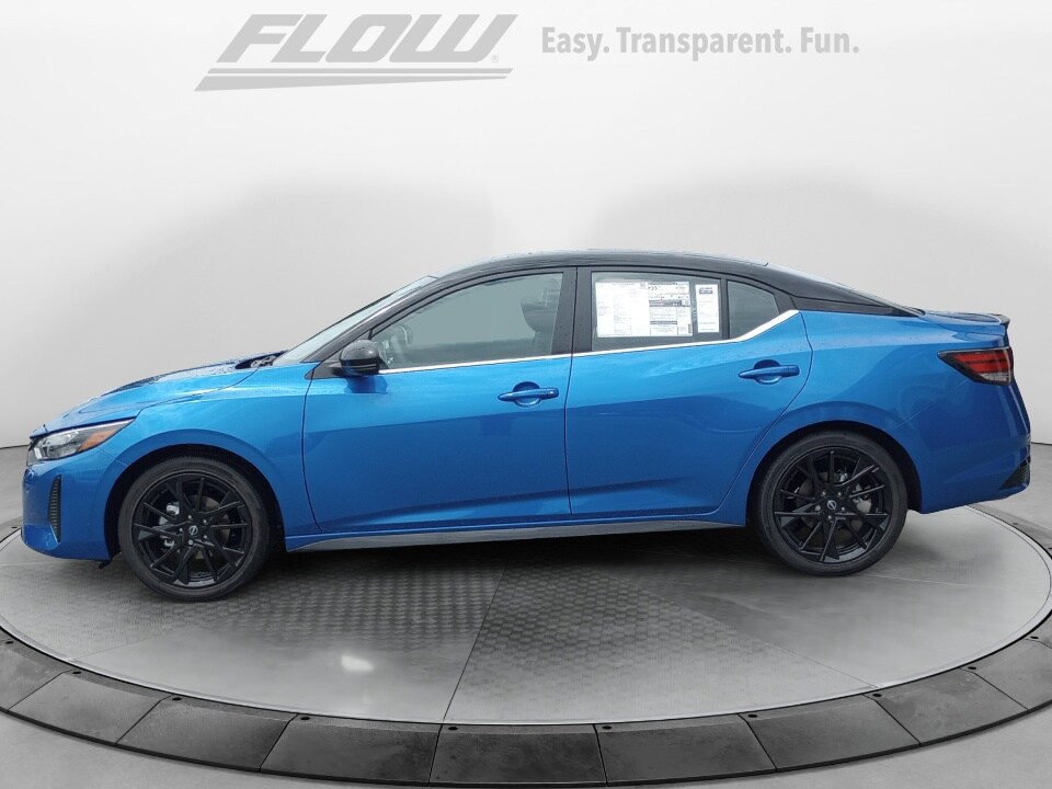 2025 Nissan Sentra SR photo 4