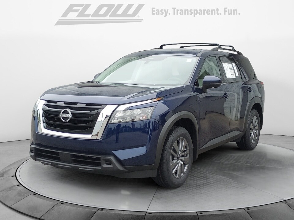 2025 Nissan Pathfinder SV photo 3