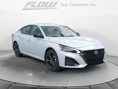 2025 Nissan Altima SR FWD Sedan
