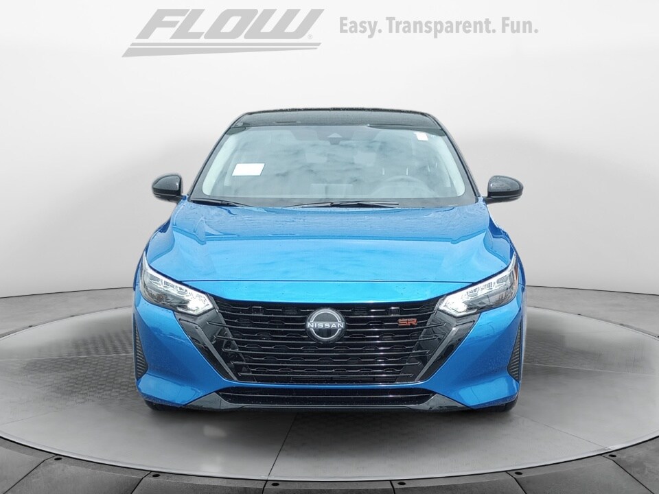 2025 Nissan Sentra SR photo 2