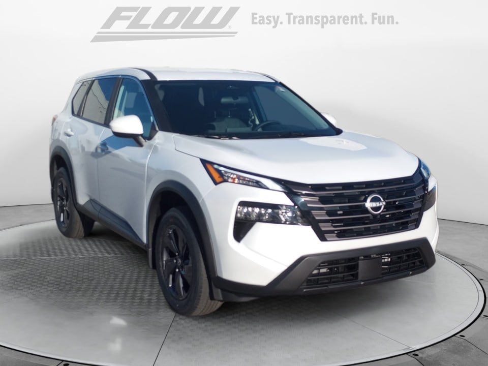 2026 Nissan Rogue SV's photo