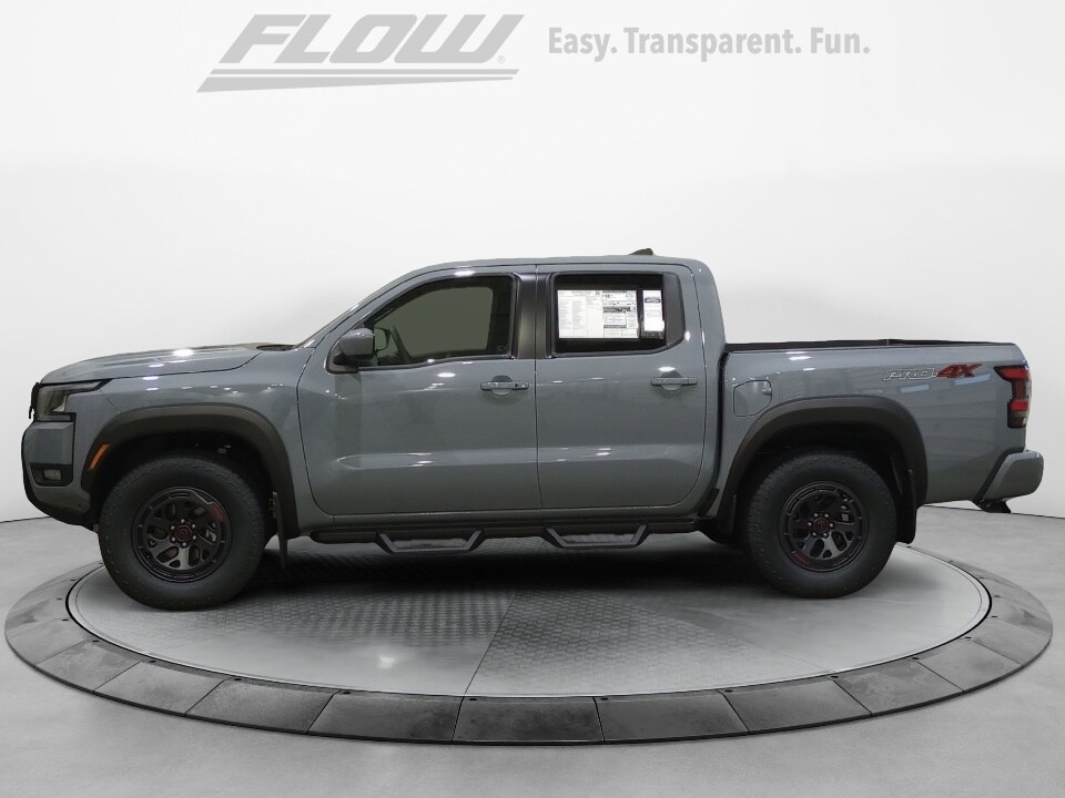 2026 Nissan Frontier Crew Cab PRO-4X photo 4