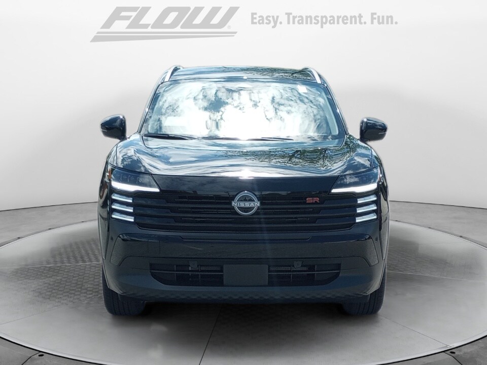 2025 Nissan Kicks SR photo 2