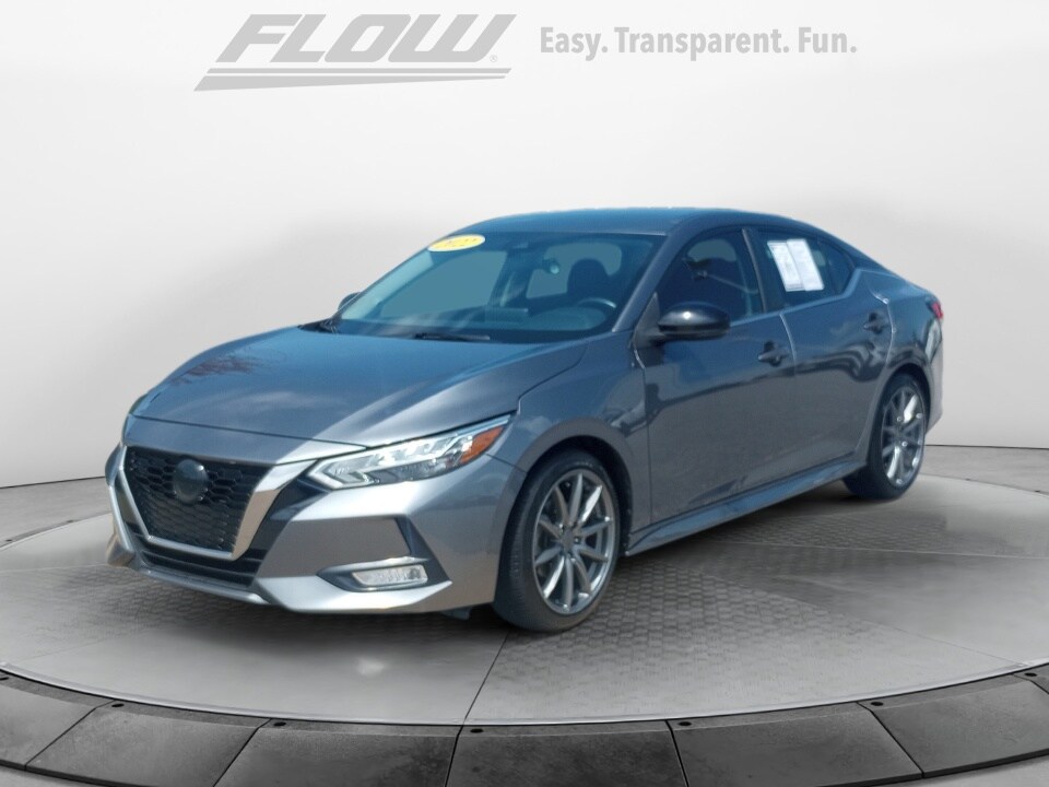 2022 Nissan Sentra SR photo 3