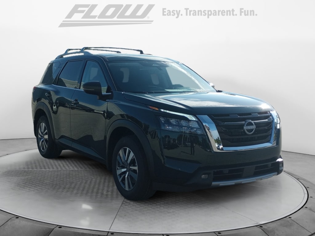 New 2025 Nissan Pathfinder SL FWD SUV