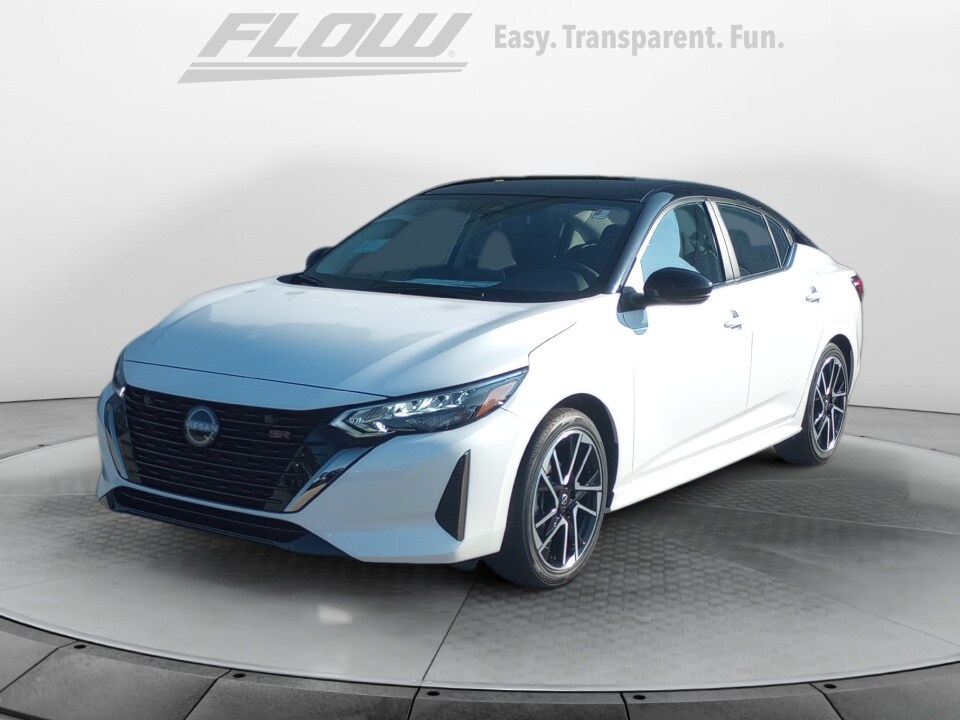 2025 Nissan Sentra SR photo 3
