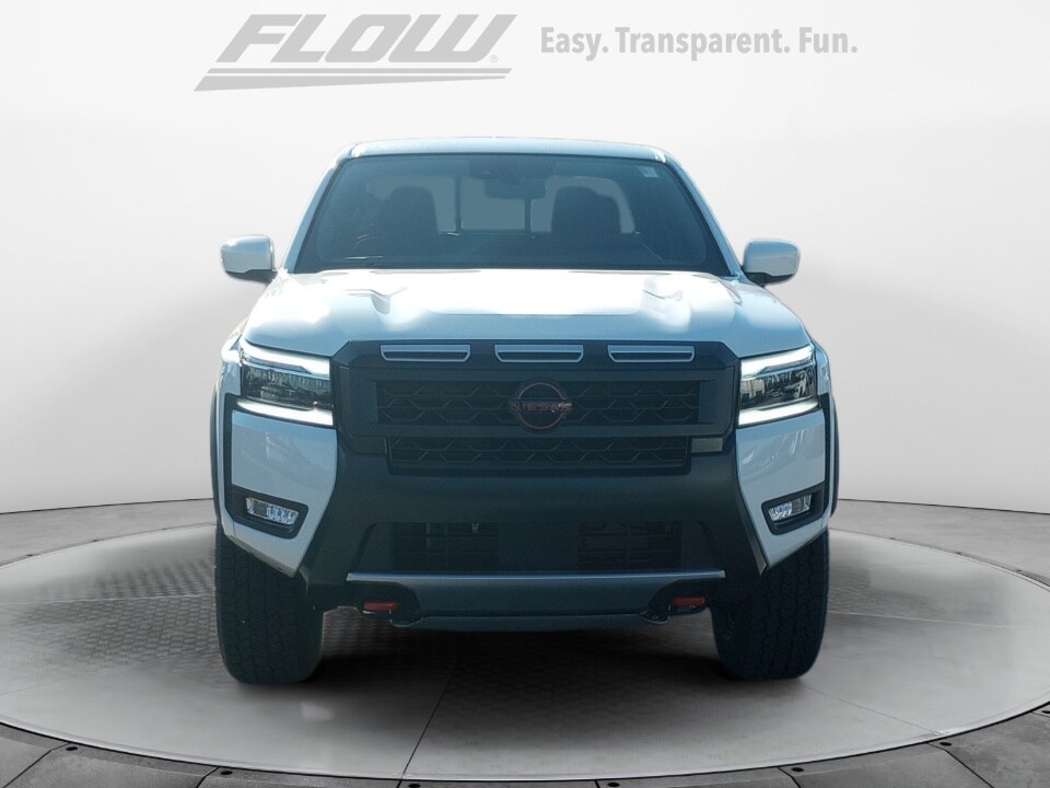 2025 Nissan Frontier Crew Cab PRO-4X photo 2