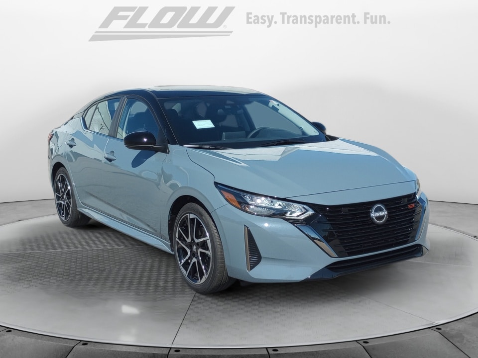 2025 Nissan Sentra SR's photo