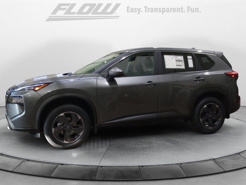 2026 Nissan Rogue SV photo 4