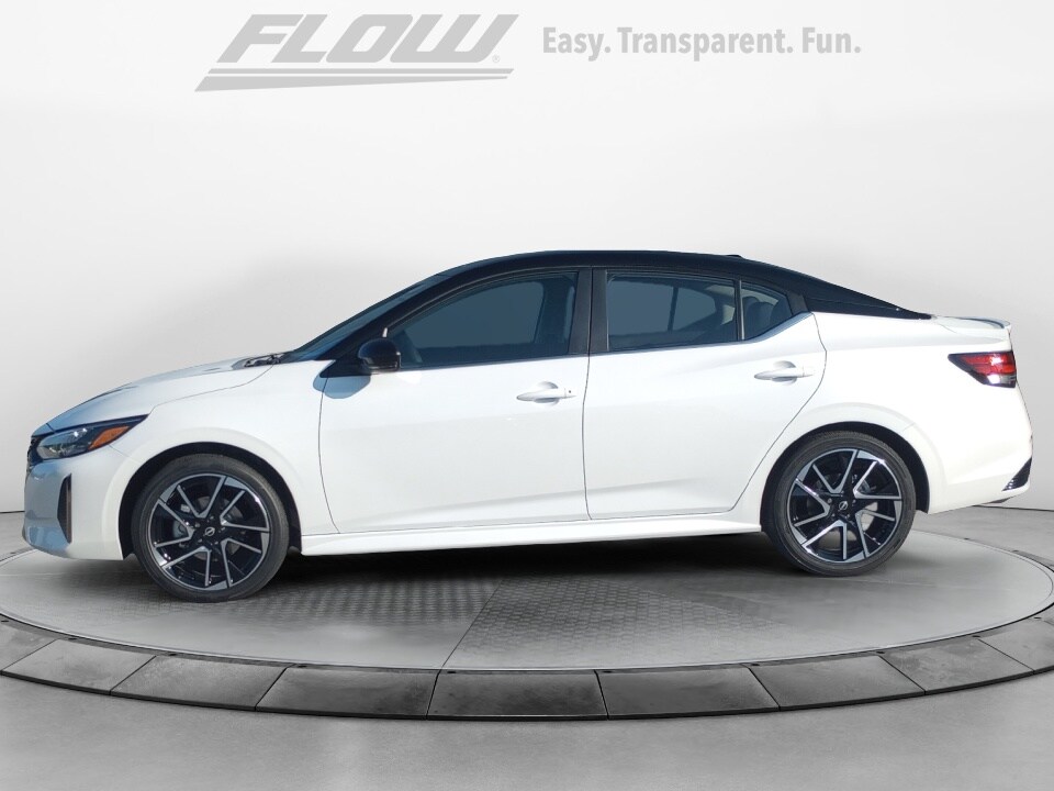 2025 Nissan Sentra SR photo 4